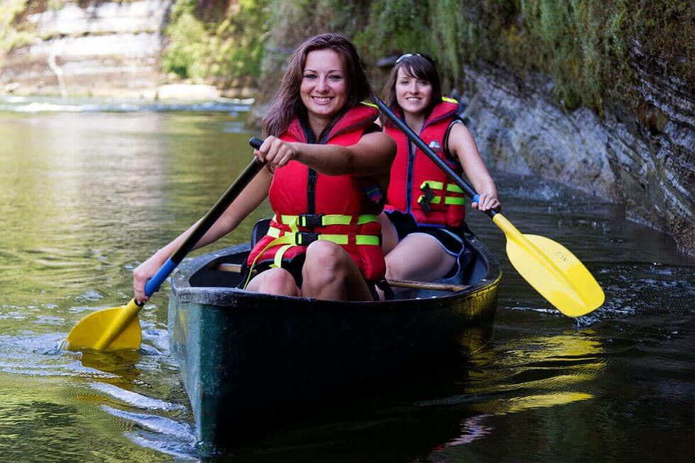 Canoeing & Kayaking The Whanganui River Close